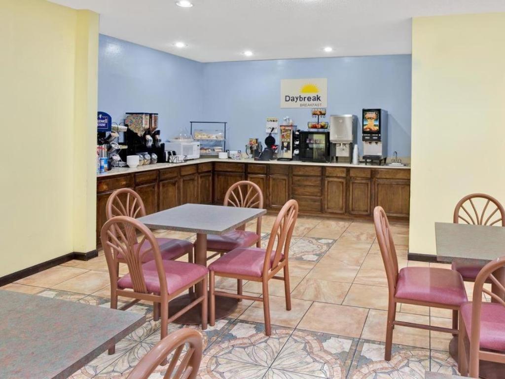 Halsted Inn And Suites Harvey - Chicago Southland Zewnętrze zdjęcie